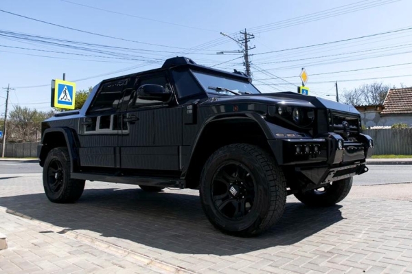 В России продают бронированный внедорожник «Комбат» с двигателем General Motors В России продают бронированный внедорожник «Комбат» с двигателем General Motors